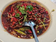 麻辣水煮牛肉-鹿港小镇(霄云店)