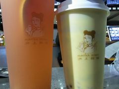 -沪上阿姨·精选茶饮(十一经路店)