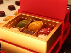 巧克力礼盒-粤海喜来登酒店·盛宴海鲜牛排自助餐厅(天河城店)