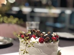 -小苍兰风铃草·礼物蛋糕(沈阳店)