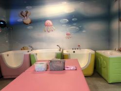 -皮卡萌母婴游泳馆(龙岩新罗万达店)