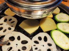 -唯成•韩国炭火烤肉 유성고기