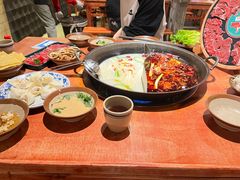 -周小明火锅(黑金冠社区店)