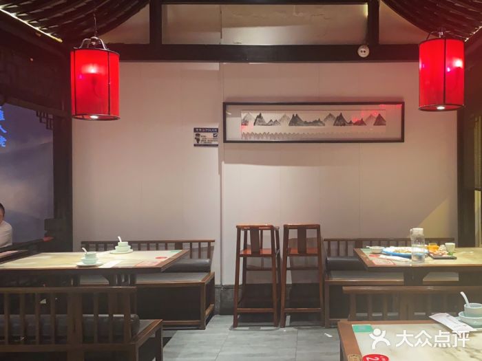 红蜡烛•瓦罐粥家常菜•夜宵(中山路店)图片