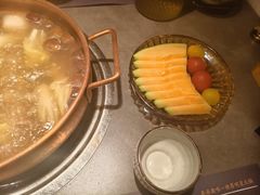 -牛村来人潮汕牛肉火锅(西单店)