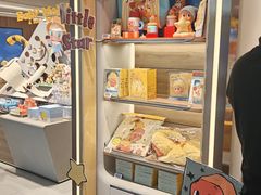 -泡泡玛特POPMART(国金街店)