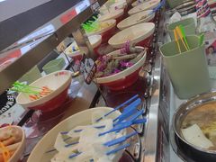 -围辣串串小火锅(李家村万达广场店)