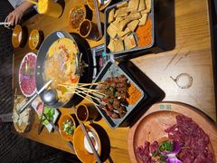 -贵厨酸汤牛肉(花果园国际中心店)