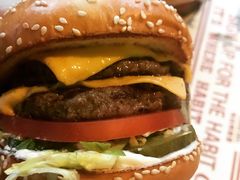 -The Habit Burger Grill 哈比特汉堡(复兴soho店)