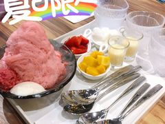新鲜草莓棉花甜-Ice Monster冰馆·CNN评选全球十大甜品(国贸商城店)