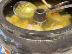 -云海肴·汽锅鸡·云南菜(天山百盛优客店)