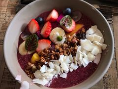 季节水果奇亚籽碗-O'mills Sourdough Bakery&Bistro(永嘉路店)