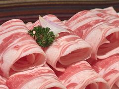 -老牌坊云南鱼豆花火锅(哈西万达店)