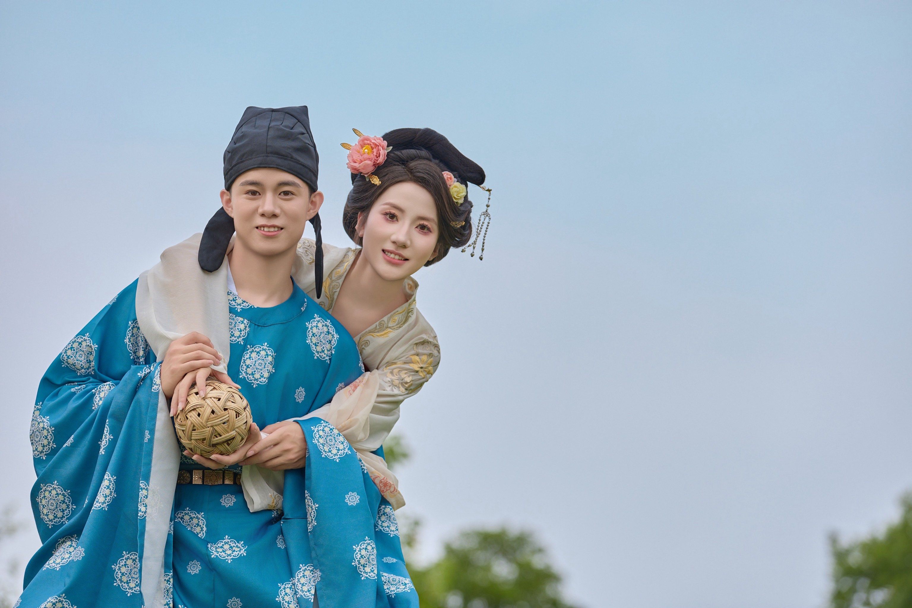 答应我来洛阳一定要拍一套情侣汉服写真