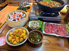 -黔有有贵州酸汤夺夺粉火锅(五味十字店)