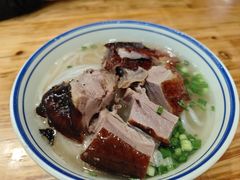-香辉食馆(新兴路店)
