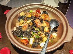 -江上荟·创意中国菜(绿地缤纷城店)