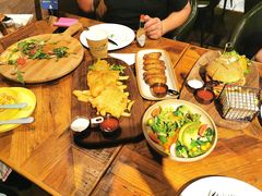 -自然食集西餐厅(泰晤士小镇店)
