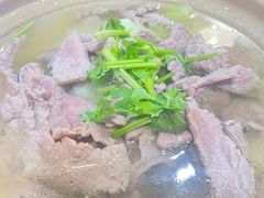 -冯烫烫跷脚牛肉·川菜小馆(武胜西街店)
