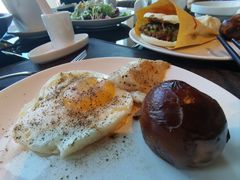 -唐拉雅秀酒店-西锦汇空中BBQ·思创餐厅