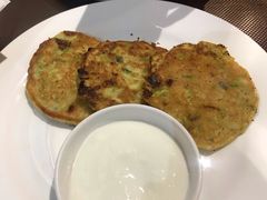 西葫芦饼配酸奶-TUK土耳其餐厅·下午茶(卢湾店)