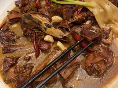 -老铺人家酒店(紫荆名流店)
