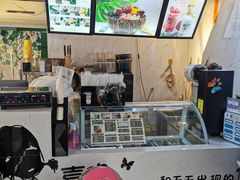 -津椰本·海南正宗椰奶清补凉(店一店)