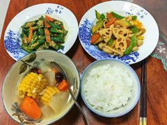 -爱月宝月嫂·育儿嫂(哈尔滨总店)