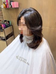 -韩国李知恩形象设计