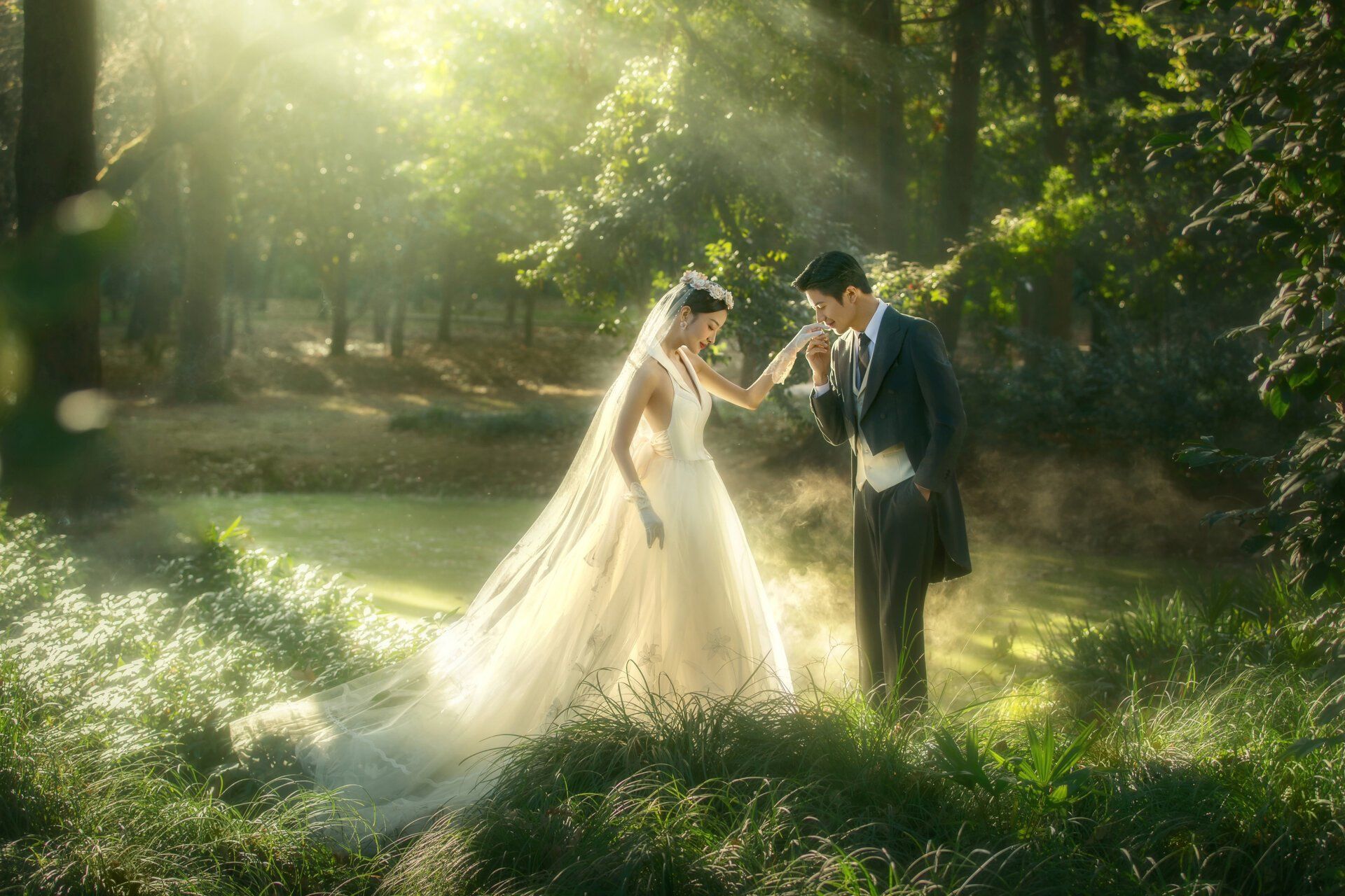 森系婚纱照简直鲨疯了!梦幻又神秘