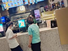 -德克士(亚中商城店)