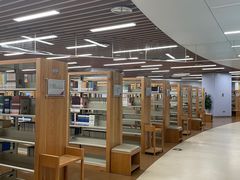 -厦门市图书馆(集美新城馆区)