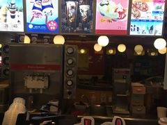 -DQ·蛋糕·冰淇淋(新玛特分店)