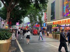 -八一好吃街·高品美食广场