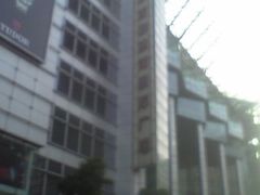 -上海世茂广场(南京东路店)