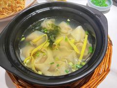 -馋三尺蟹粉小笼(人民广场店)