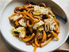 -穹六人间 people 6(岳阳路店)