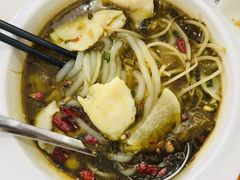 -张无刺无刺酸菜鱼(光明荟乐缤纷店)