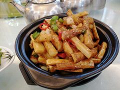 -大城·烧烤海鲜大排档(台东店)
