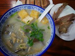 -苏生鸭血粉丝(鹿鸣路店)