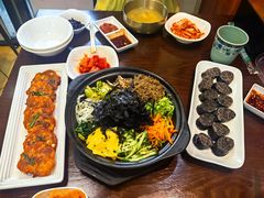 -釜山豚骨汤饭(芝罘万达广场店)