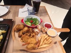 小吃拼盘-必胜客(华南摩尔店)