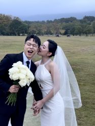 -雪中彩影婚纱摄影·微光艺术中心