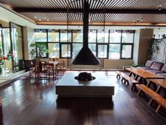 -郑庄脂渣海鲜楼(九水路店)