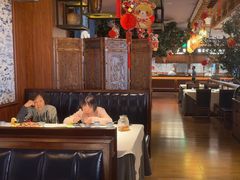 -八府香鸭·啫啫煲(华山路店)