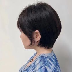 -十六番发型师事务所