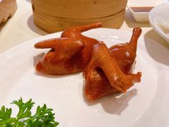 烤乳鸽-利苑酒家(金宝店)