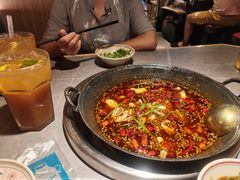-吃城都·鱼蛙火锅(西玉龙街店)
