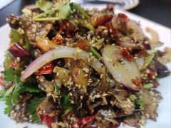 -许哥东北烧烤·铁丳烤串·宫后夹肉(繁花中心店)