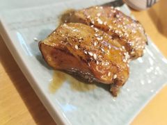 火炙秘制鹅肝寿司-沼津港渔市(宏伊国际广场店)
